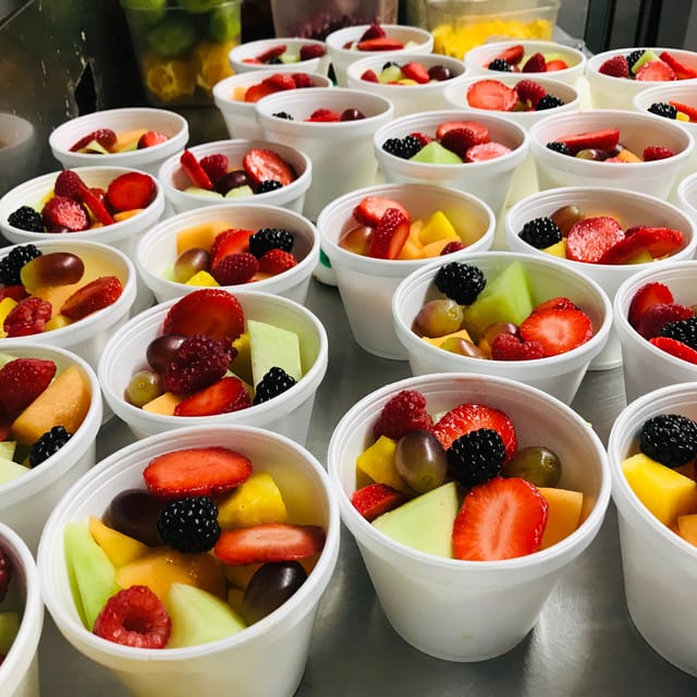 12oz Fruit Salad.