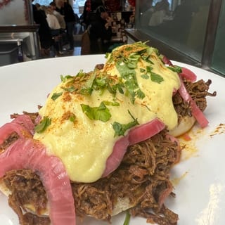 BARBACOA BENEDICT